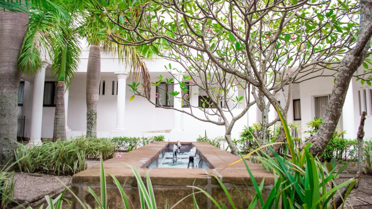 Premier Hotel The Richards Richards Bay Exteriör bild